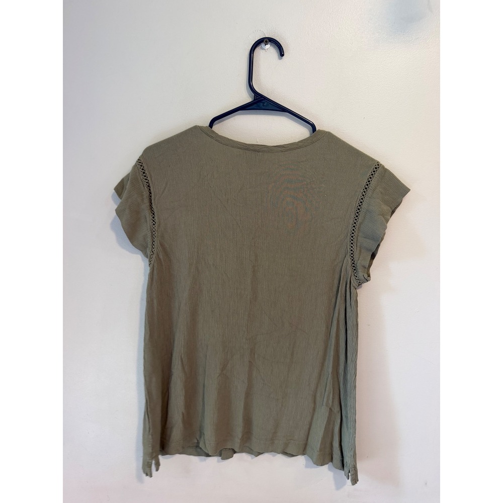 Buffalo David Bitton Womens Olive Green V-Neck Crochet Trim Cap Sleeve Blouse S - Picture 5 of 8